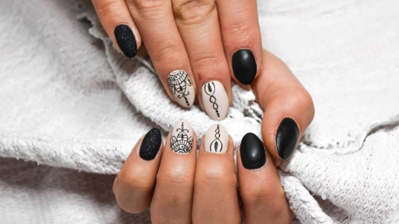 Nail art colori tendenza autunno