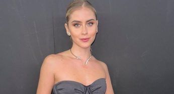 Valentina Ferragni: l’influencer è già pronta per le feste e sfoggia addirittura…le piume! – VIDEO